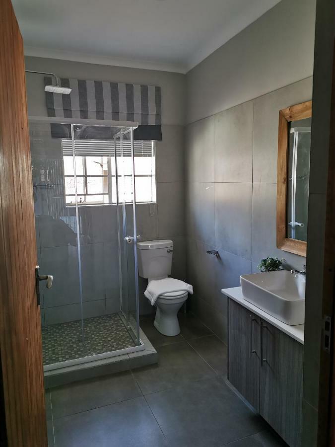 Appartement Rosedene à Bloemfontein Extérieur photo