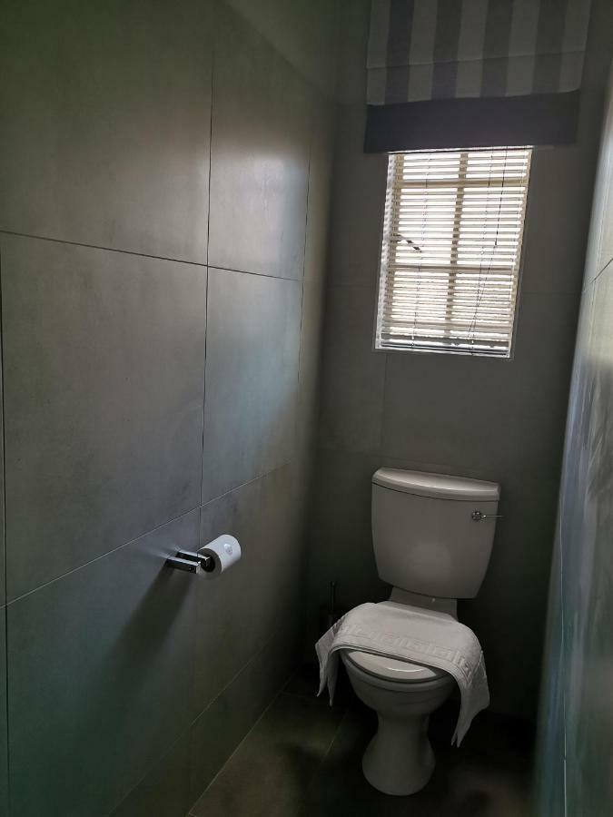 Appartement Rosedene à Bloemfontein Extérieur photo