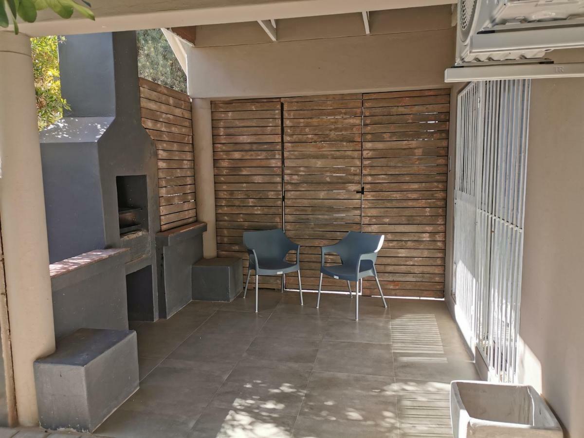 Appartement Rosedene à Bloemfontein Extérieur photo