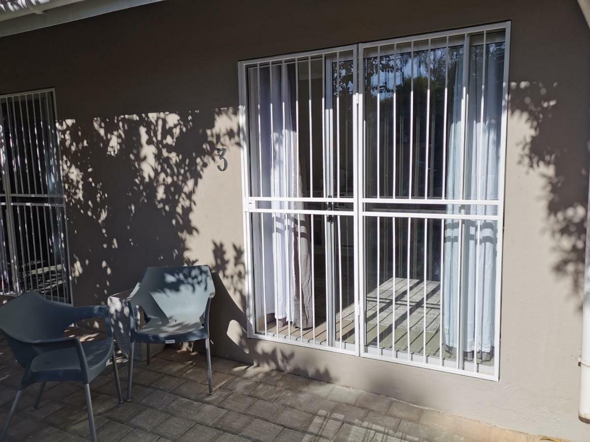 Appartement Rosedene à Bloemfontein Extérieur photo